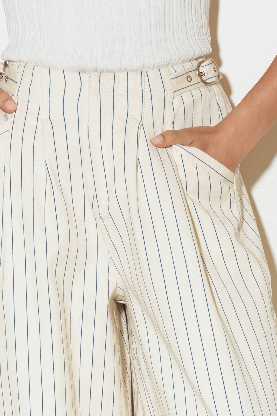 COFFEE RUN STRIPED WOVEN PANTS