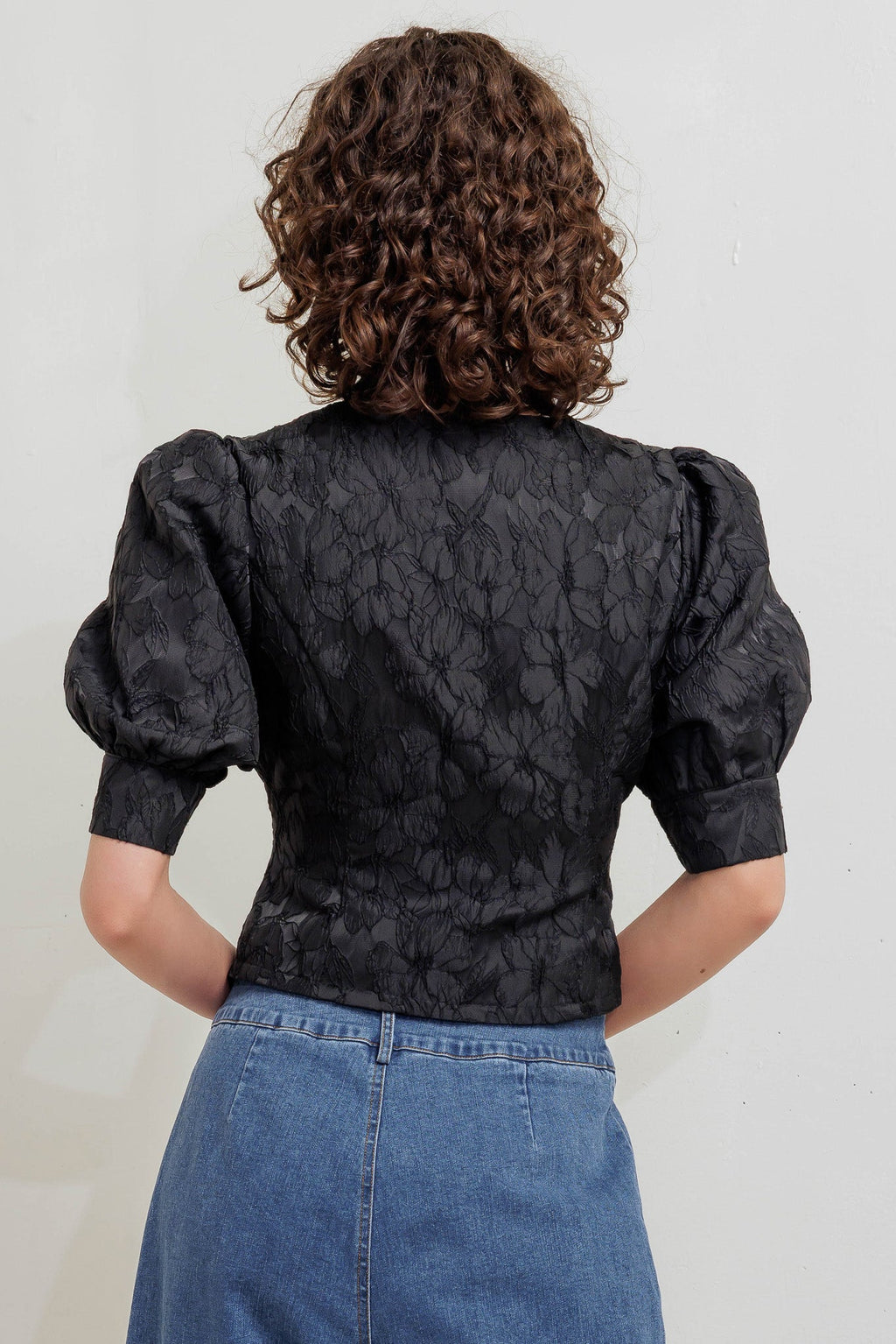 QUIET LUXE ROMANCE WOVEN TOP