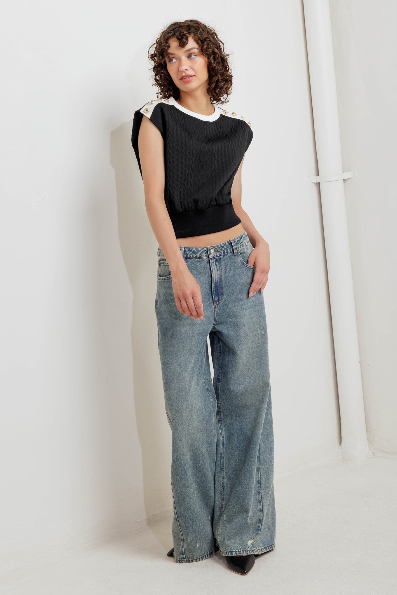 STREET ROMANTIC EDGE KNIT TOP