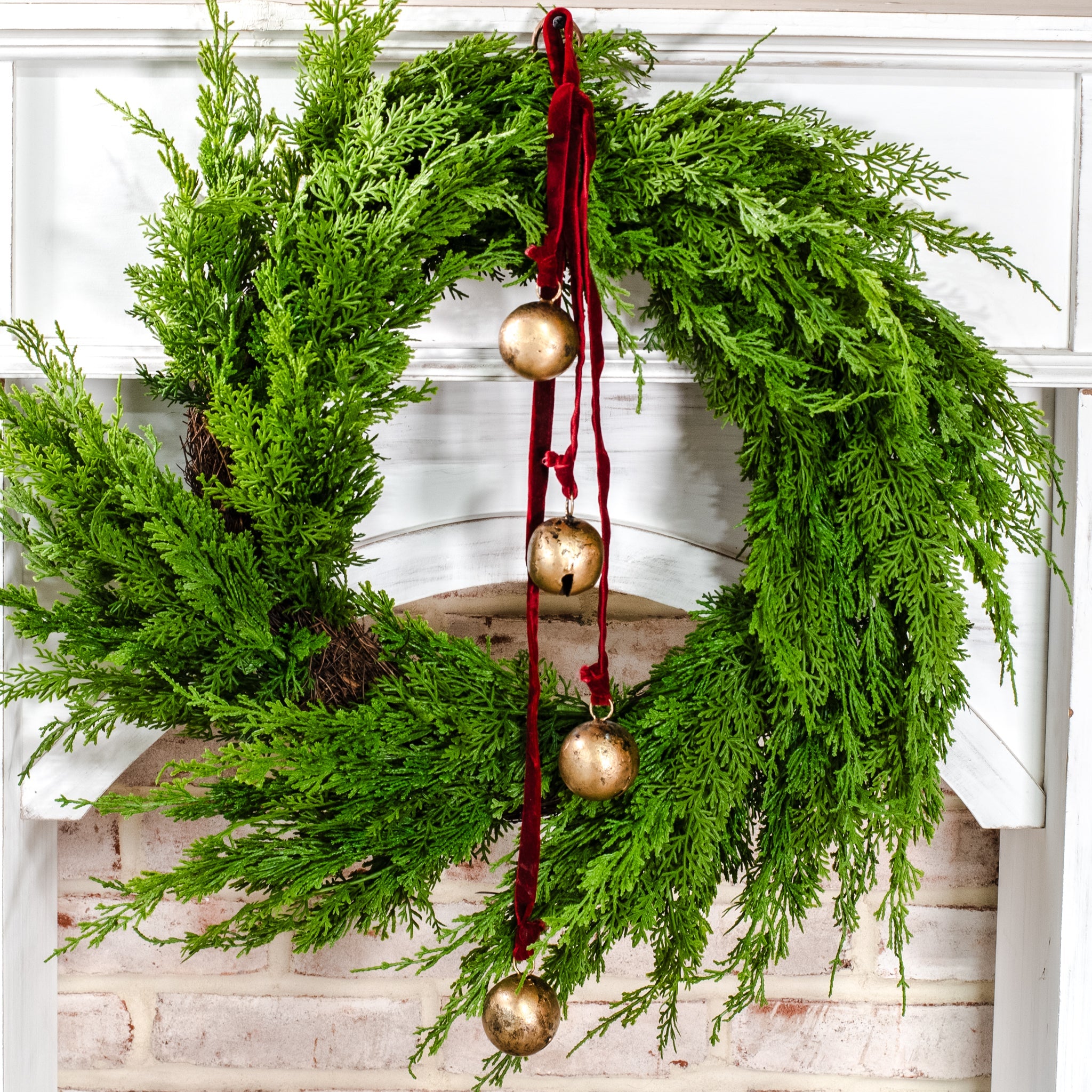 Red Velvet & Gold Bell Door Hanger